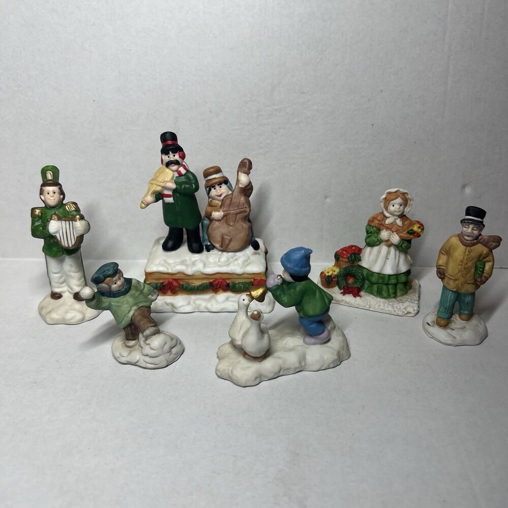 Vtg 1993 Mercuries Christmas Village Figurines Set 7 Porcelain Holiday People